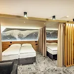 Hotel Harmony 4*